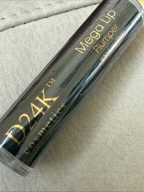 D24K D’OR24K Mega Lip Plumper Smoothing Hydrating Full Size New Sealed